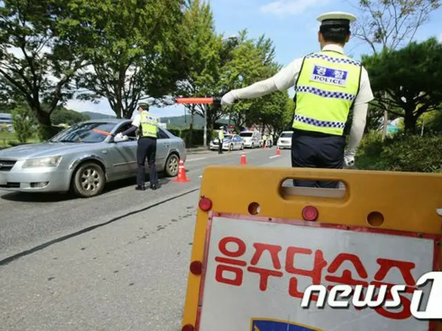 「文大統領、飲酒運転の仮釈放増やした…もうどんな言葉も信じられない」＝韓国（画像提供:wowkorea）