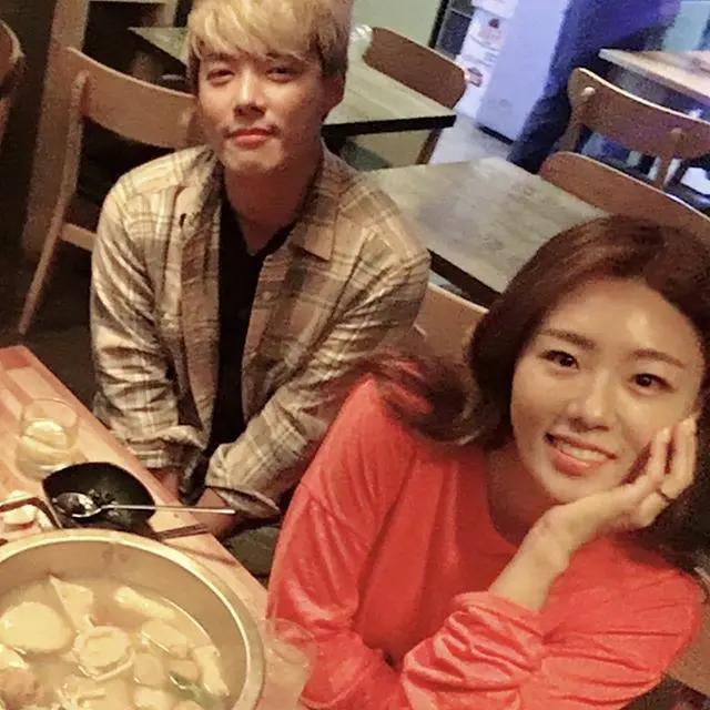 “結婚1周年”KangNam、イ・サンファと交際前の初々しいツーショット公開（画像提供:wowkorea）