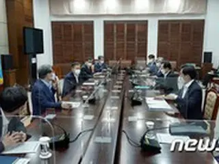 文大統領、“兪明希”支援会議を主宰…「WTO改革の“適任者”を強調する」＝韓国