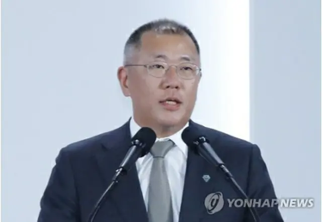 鄭義宣氏＝（聯合ニュース）