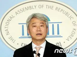キム・グンシク教授「2016年の光化門ろうそく集会は崇高…2019年のチョ・グクろうそく集会は汚い」＝韓国