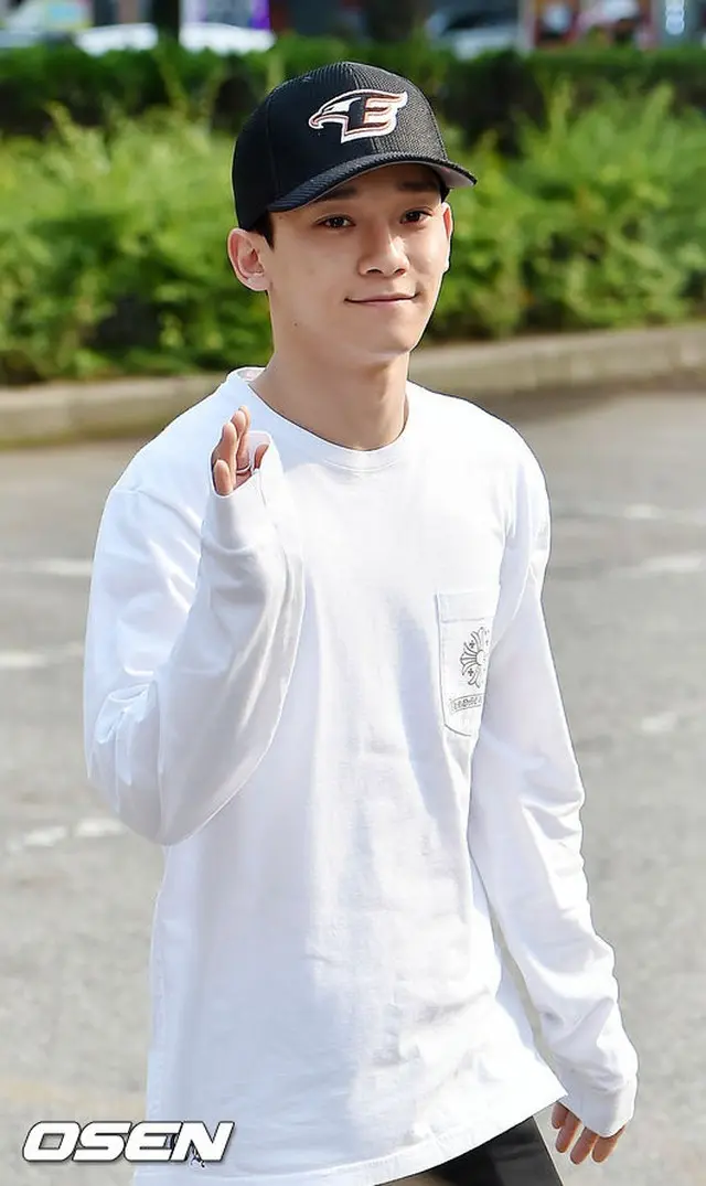 26日入隊発表CHEN（EXO）、直筆の手紙でファンに報告（画像提供:wowkorea）