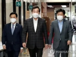韓国与党代表　日韓議連の河村幹事長と会談＝菅首相の真榊奉納に「遺憾」