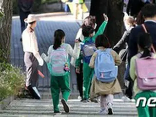 きょう（19日）から全国で登校授業拡大…非首都圏は事実上「全面登校」＝韓国