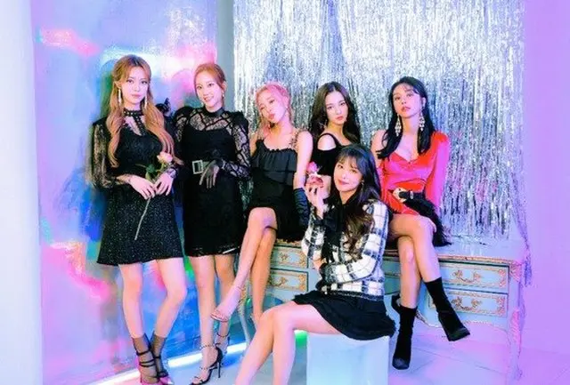 「MOMOLAND」、11月リリース予定のアルバムにPSYが作詞参加（画像提供:wowkorea）