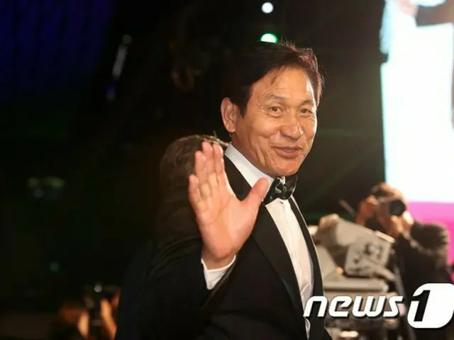 【公式】韓国の”国民的俳優”アン・ソンギ、一時入院も現在は退院し自宅療養＝原因は「過労」（画像提供:wowkorea）