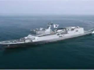 韓国初の練習艦「閑山島」　海軍に引き渡し＝効率的訓練可能に