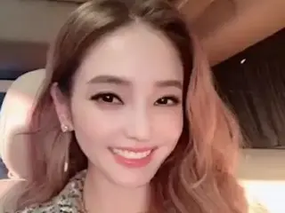 女優ハン・チェヨン、40代とは思えない変わらないバービー人形のビジュアル