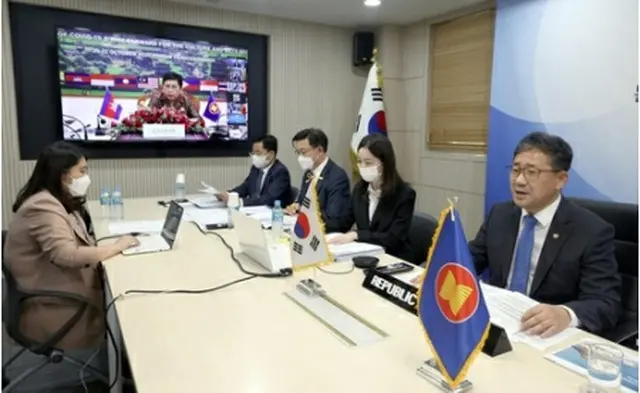 ASEANプラス3の文化担当相会合に出席した朴長官（右端、文化体育観光部提供）＝（聯合ニュース）≪転載・転用禁止≫