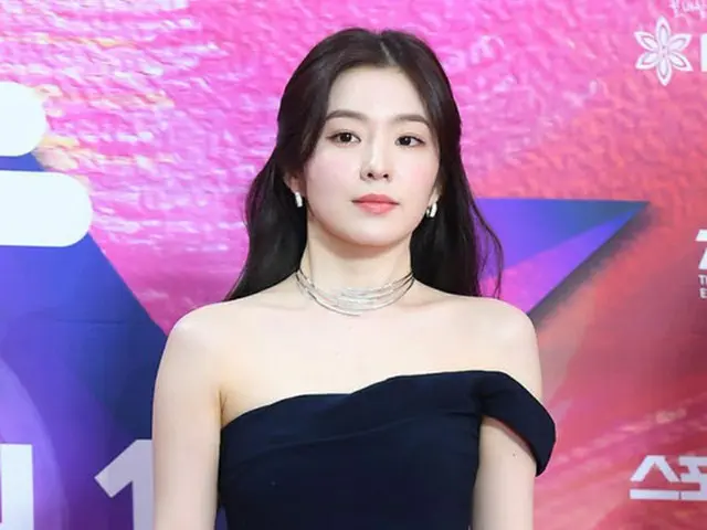 「Red Velvet」アイリーンがパワハラ論議で謝罪した中で、彼女と長い時間働いているスタッフが擁護に乗り出した。（画像提供:OSEN）