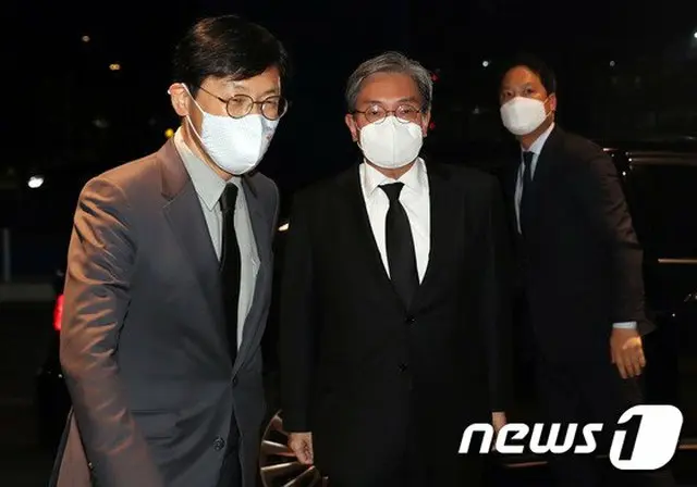 文大統領、韓国財界の象徴サムスン李会長死去哀悼（画像提供:wowkorea）