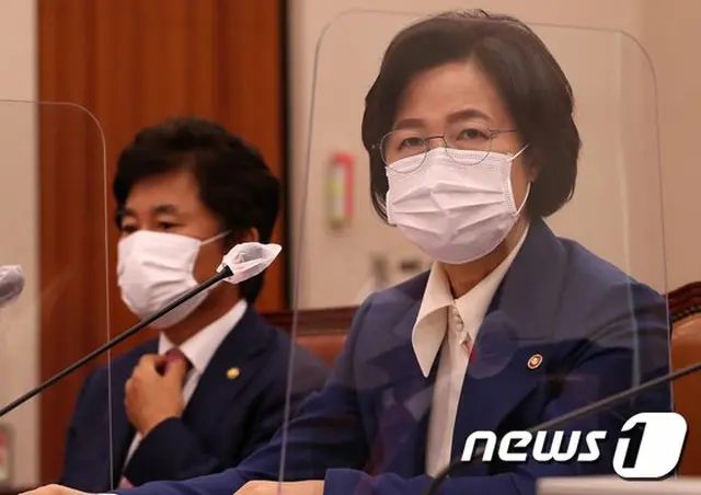 秋法相「長官を一度やってみてください」 vs 国民の力議員「夢を育ててみる」＝韓国（画像提供:wowkorea）