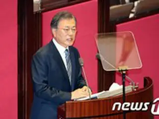 文大統領“絶え間ない対話”の意志再び明言…終戦宣言については言及せず＝韓国
