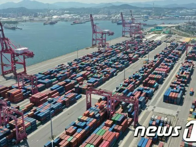 10月・1日平均輸出5.6%増…最近2年以内で最高の実績=韓国（提供:news1）