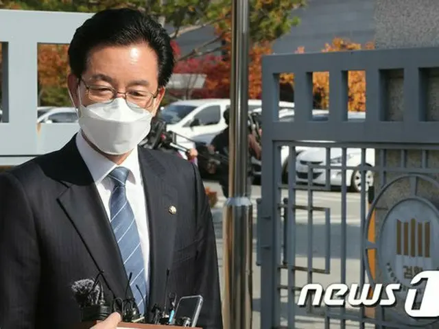 チョン・ジョンスン（鄭正淳）議員、選挙法違反疑惑を否定…内部告発者と対面調査=韓国（提供:news1）