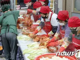 キムジャン労働に野菜値上がり…今年、主婦56%「キムジャンしない」