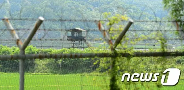 江原道東部戦線で身元不明の人物、鉄条網超えて韓国側へ＝前方地域に兵力を大規模投入（画像提供:wowkorea）