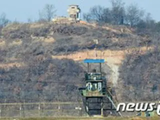 休戦ラインの鉄柵超え、身元不明の人物が脱北か…軍人か民間人か「確認中」＝韓国軍
