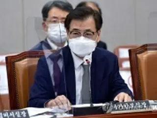 韓国安保室長　朝鮮戦争の終戦宣言「非核化と平和体制に重要」