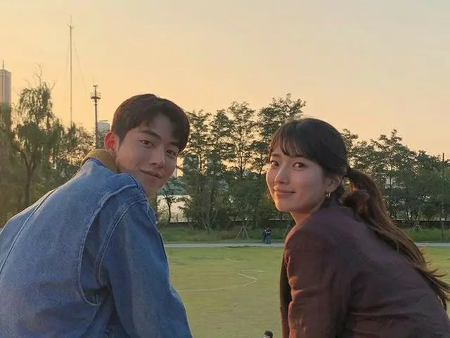スジ＆ナム・ジュヒョク、ドラマ「スタートアップ」カップルの“眼球浄化”ビジュアル（画像提供:wowkorea）