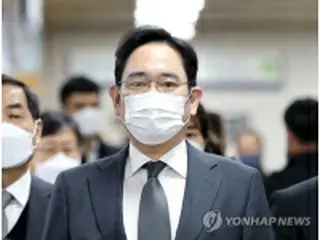 サムスントップ　１０カ月ぶりに出廷＝差し戻し審再開