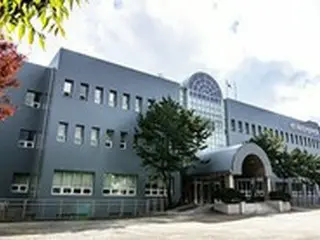 韓国国民の半数以上「与野党の葛藤が民主主義の発展を妨げている」