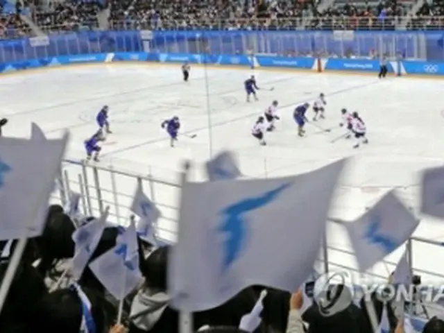 ２０１８年の平昌冬季五輪ではアイスホッケー女子で南北合同チームが結成された（資料写真）＝（聯合ニュース）