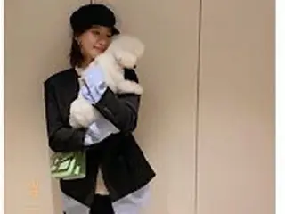 ユナ（少女時代）の愛犬になりたい…レオと「カップルルック？」