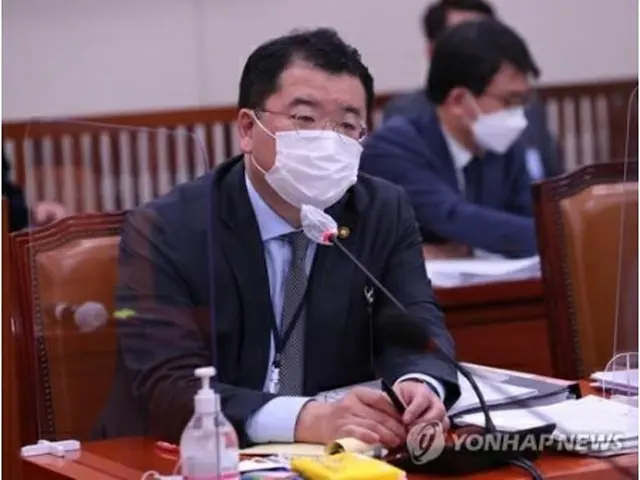 崔鍾建氏（資料写真）＝（聯合ニュース）