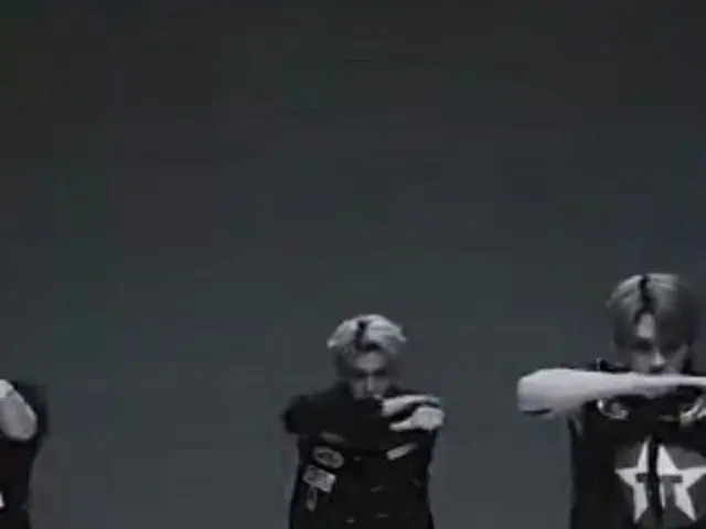 「Stray Kids」フィリックス、“魔性の15秒”キレのあるダンスでセンターの存在感を放つ（画像提供:wowkorea）