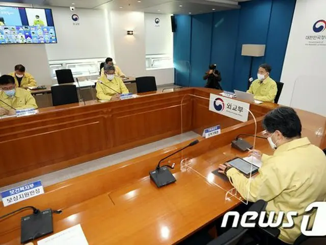 新型コロナ感染者急増の韓国「距離確保の効果は来週から…それまでは感染拡大傾向が続く」（画像提供:wowkorea）