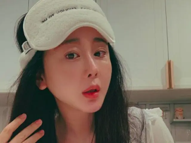 女優ハム・ソウォン、「娘は大きくなって、私は老けて」…夫と娘の過去写真を公開（画像提供:wowkorea）