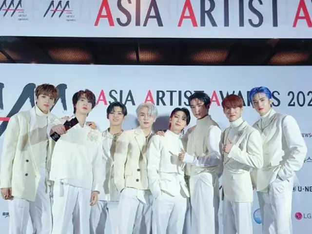 「PENTAGON」が「2020 Asia Artist Awards」で歌手部門のアイコン賞を受賞した。（画像提供:wowkorea）