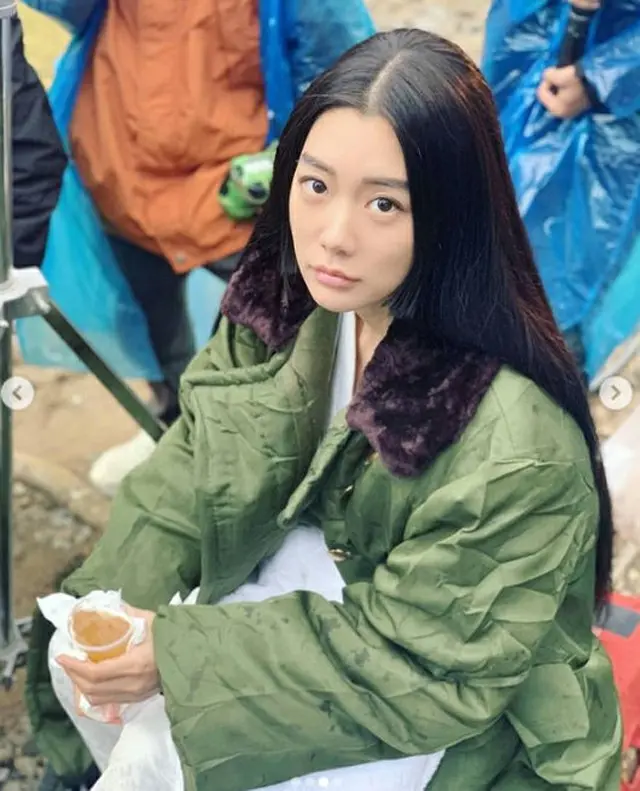 女優クララ、5対5ヘアで醸し出す清純さ…“少し痩せた？”（画像提供:wowkorea）
