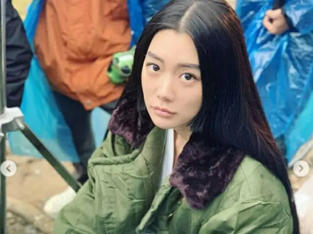 女優クララ、5対5ヘアで醸し出す清純さ…“少し痩せた？”（画像提供:wowkorea）