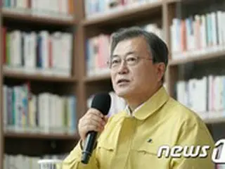 文大統領「朝鮮半島の平和の時計は止まっているが、再び始めねば」＝韓国の在外公館長会議