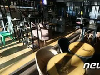 韓国・釜山で「社会的距離の確保」2段階の初日、指針に違反した飲食店など4か所を摘発