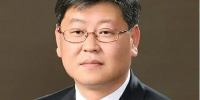 法務部次官に任命された李容九氏（青瓦台提供）＝（聯合ニュース）≪転載・転用禁止≫