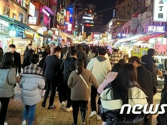 「20代30代が危ない」ソウル感染の27%…感染拡大に火をつける（画像提供:wowkorea）