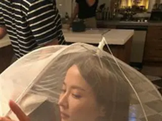 チョ・ヨジョン、ドラマ「浮気したら死ぬ」撮影現場から七変化ショット…どんなポーズもパーフェクト！