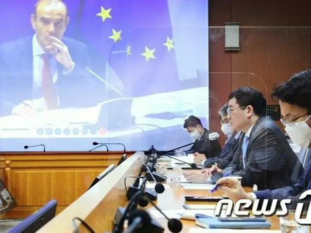 「第6回 韓・EU高位政治対話」がTV会議で開催された（画像提供:wowkorea）