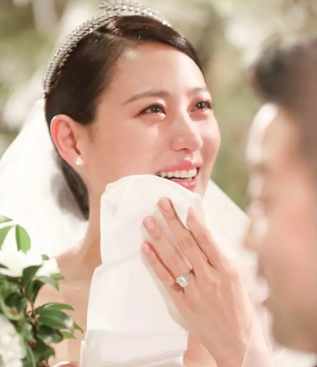 女優スヒョン、結婚1周年を振り返り「人生で最も幸せだった日」（画像提供:wowkorea）