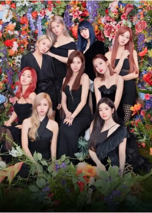 TWICE（JYPエンターテインメント提供）＝（聯合ニュース）≪転載・転用禁止≫