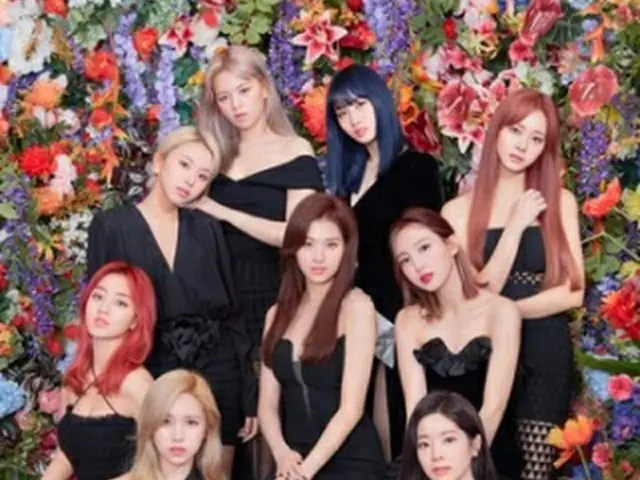 TWICE（JYPエンターテインメント提供）＝（聯合ニュース）≪転載・転用禁止≫