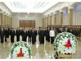 金正日総書記死去9年　正恩氏が錦繍山太陽宮殿参拝
