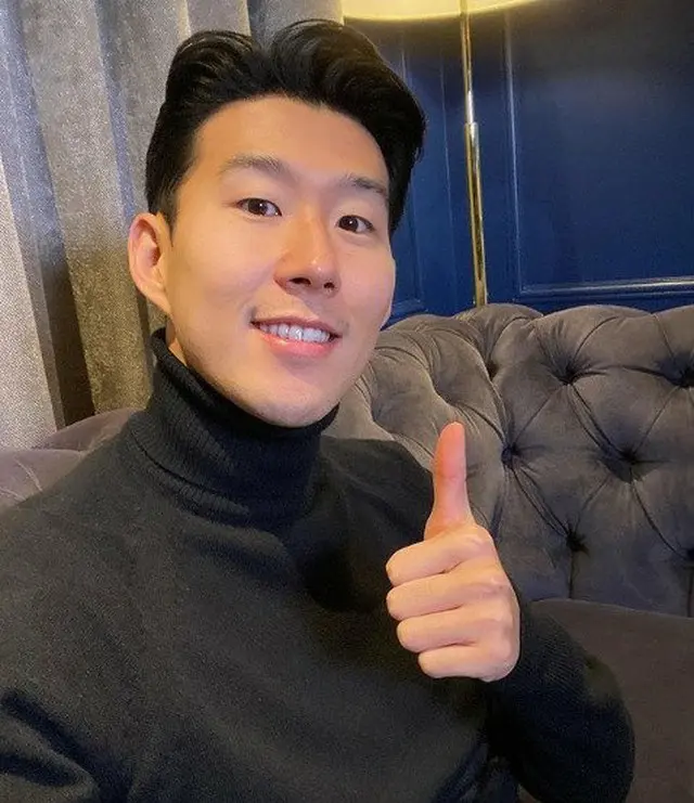“韓国人初のプスカシュ賞受賞”ソン・フンミン、「とても特別な夜、決して忘れない」（画像提供:wowkorea）