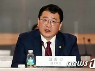 韓国外交部次官、新型コロナウイルスのワクチン・治療薬の公平なアプローチを強調