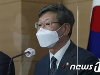 国民の力議員「法務部次官は、法務部長官の『暴力行為厳罰』指示に逆らっている…タクシー運転手の胸ぐらをつかんだのに」＝韓国