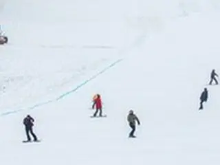 たった5キロの差で…フランスのスキー場は閉鎖、スイス側は営業
