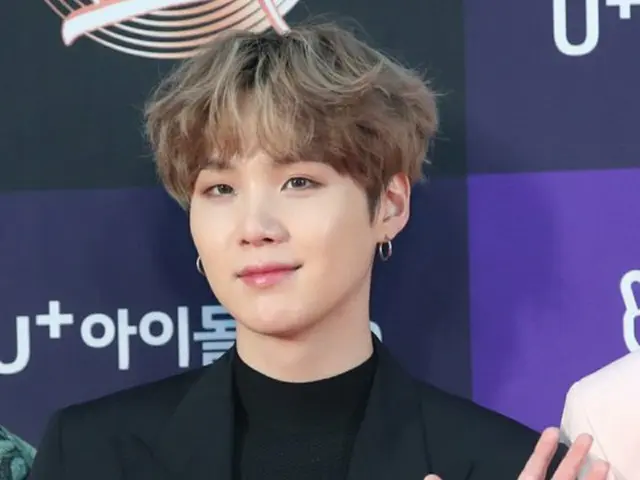 肩手術のSUGA、復帰間近？「BTS（防弾少年団）」メンバーと共に広告撮影に参加（画像提供:wowkorea）